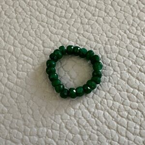 NWOT Emerald Faceted Gemstone Beaded stretchy Ring
